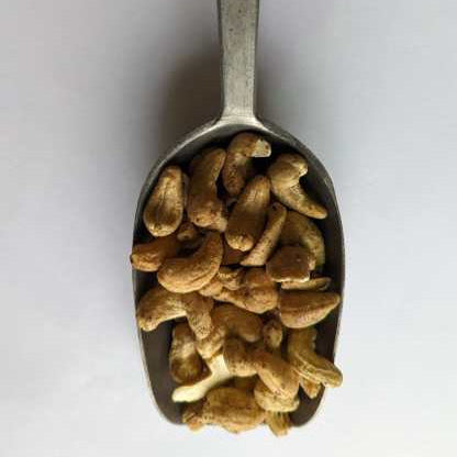 Seasalt & Black Pepper Cashews