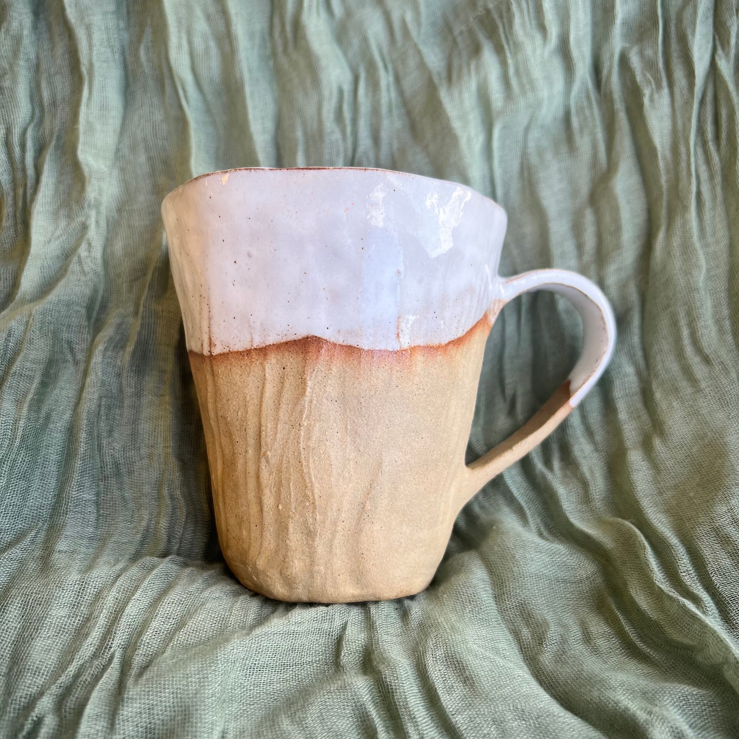 Handle Mug 26