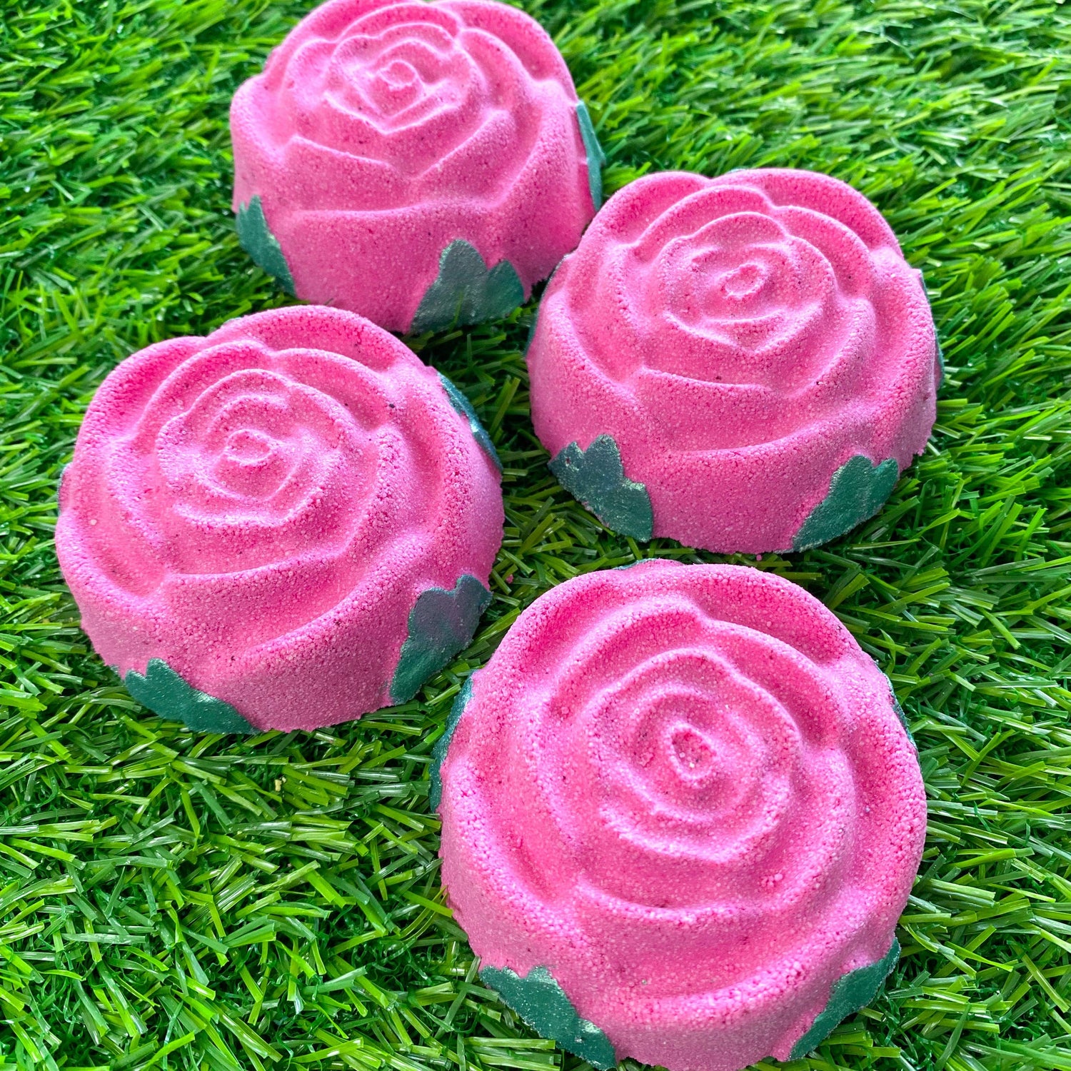 Paint The Rose Bath Bomb