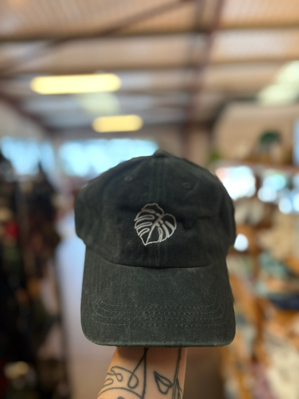 Monstera Vintage Style Cap