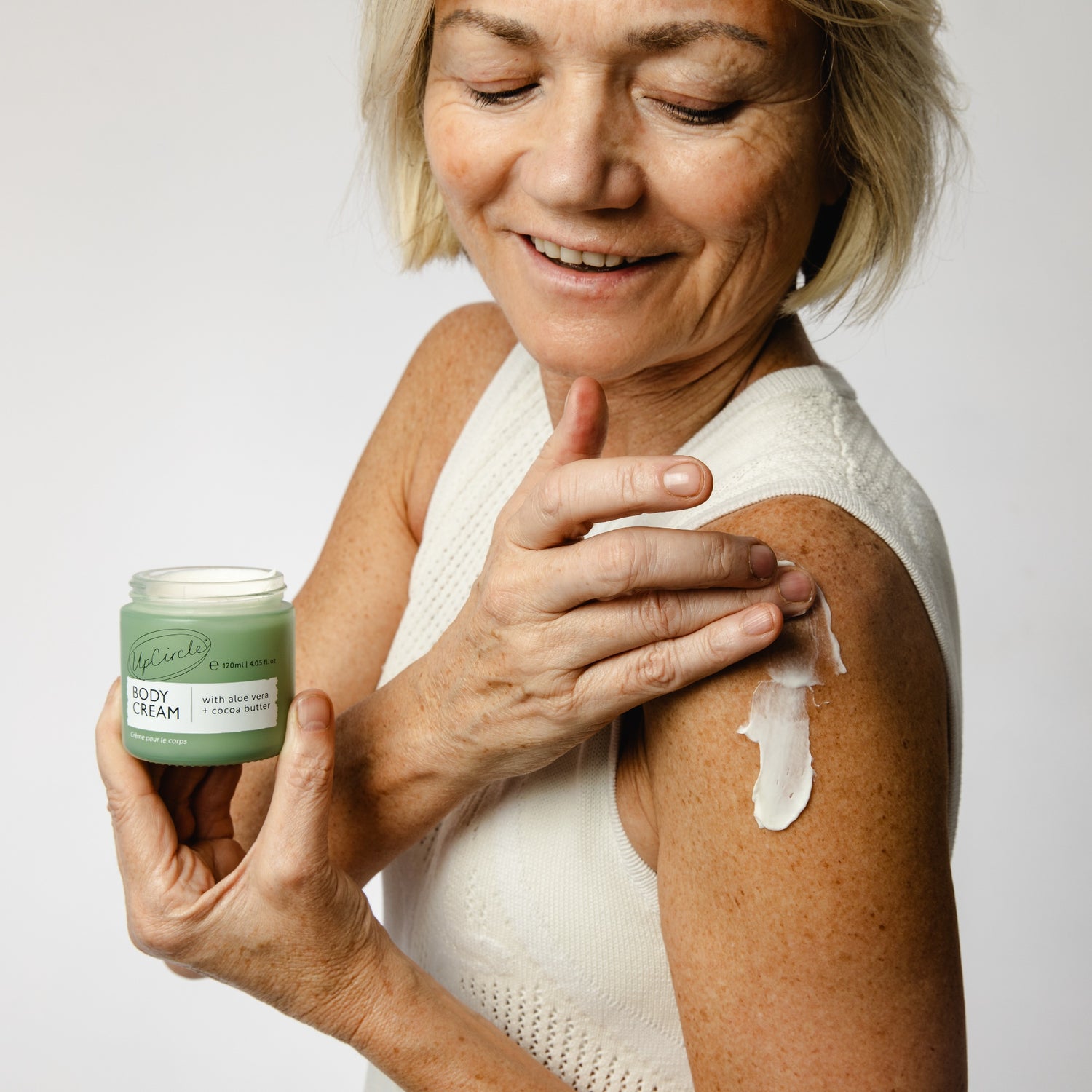 Refillable Natural Body Cream with Aloe Vera + Cocoa Butter