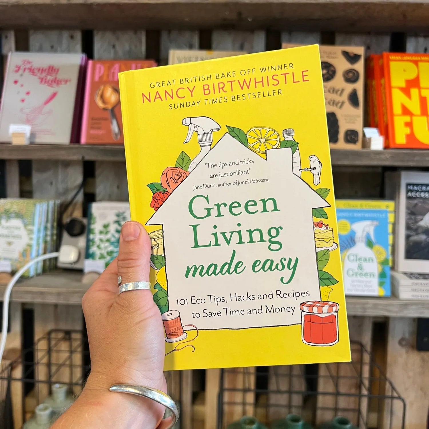 Green Living Made Easy by Nancy Birtwhistle