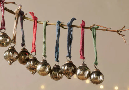Dew Drop Baubles
