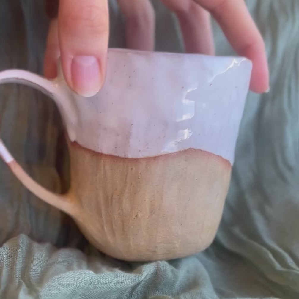 Handle Mug 32