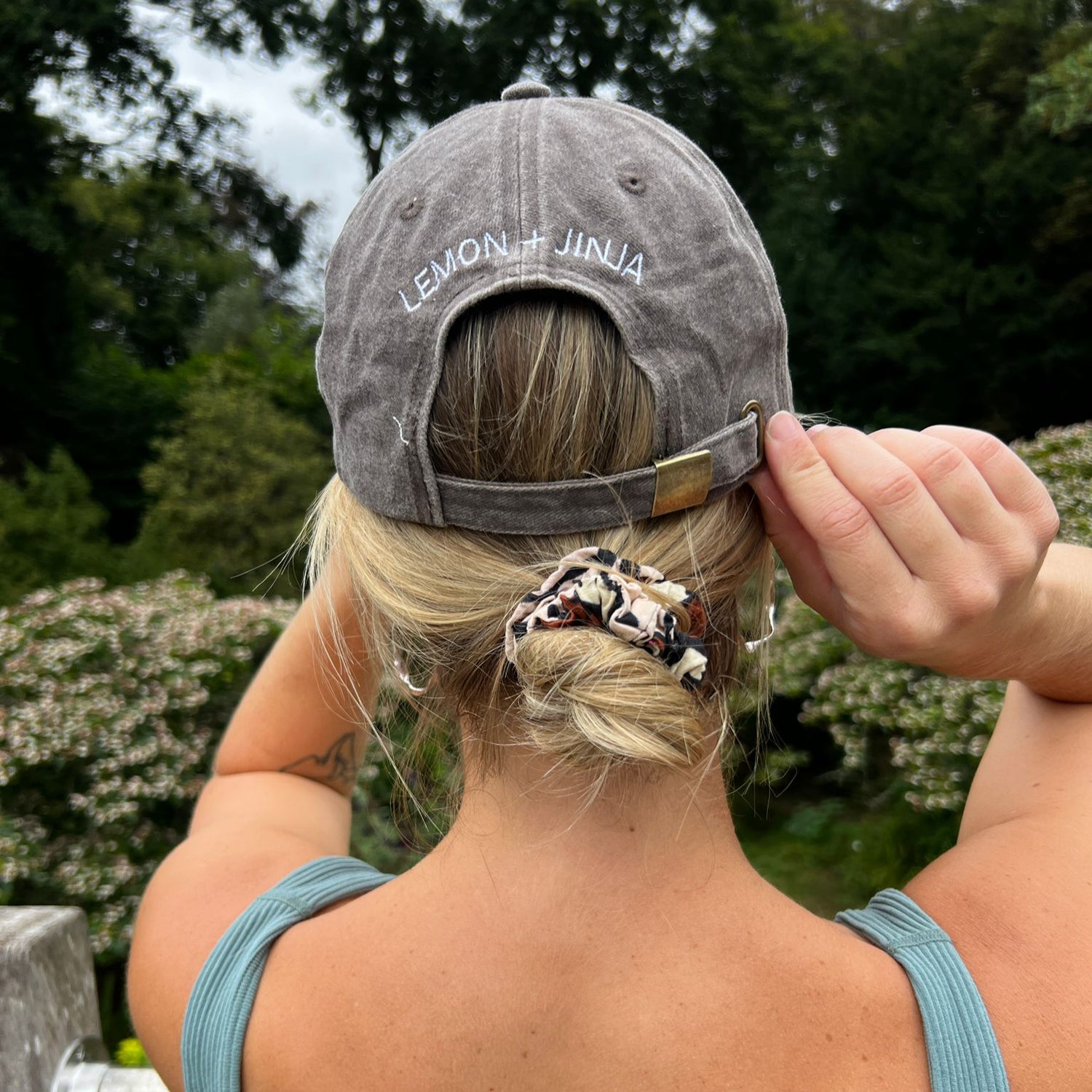 Squeeze the Day Vintage Style Cap
