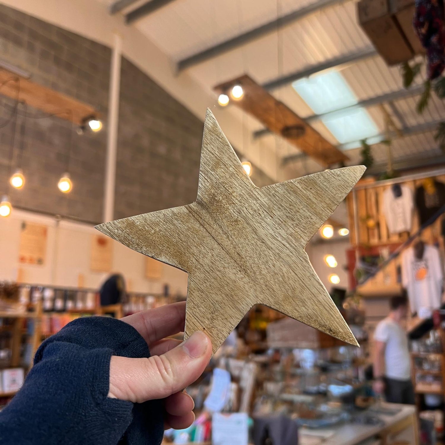 Mango Wood Star Decorations